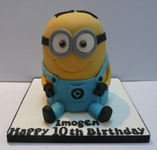 Minion cake